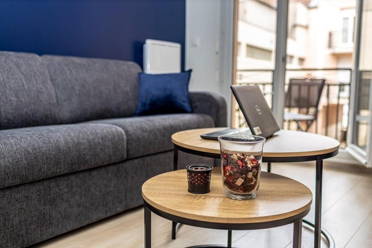 Appartement L'Ilot Bleu Paradis Мелен Екстер'єр фото
